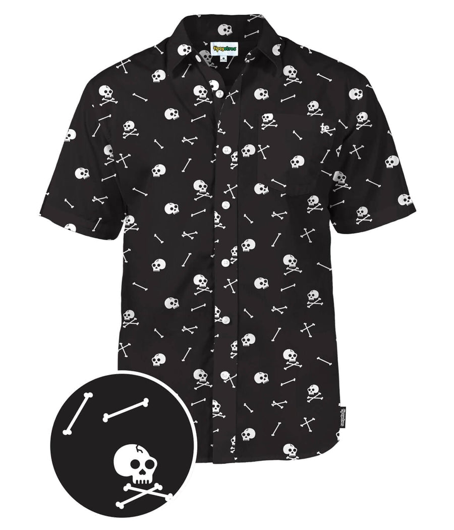 Zwart shirt met korte mouwen en doodshoofd en bottenpatroon - Halloween shirt Karl